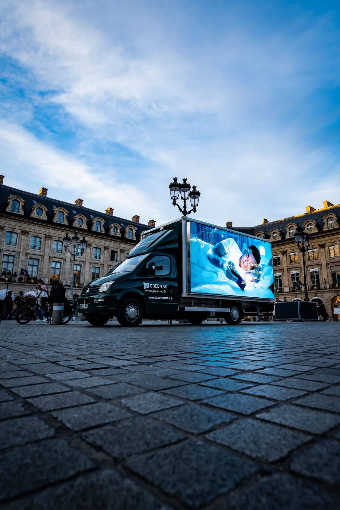 Camion LED Green Ad en action